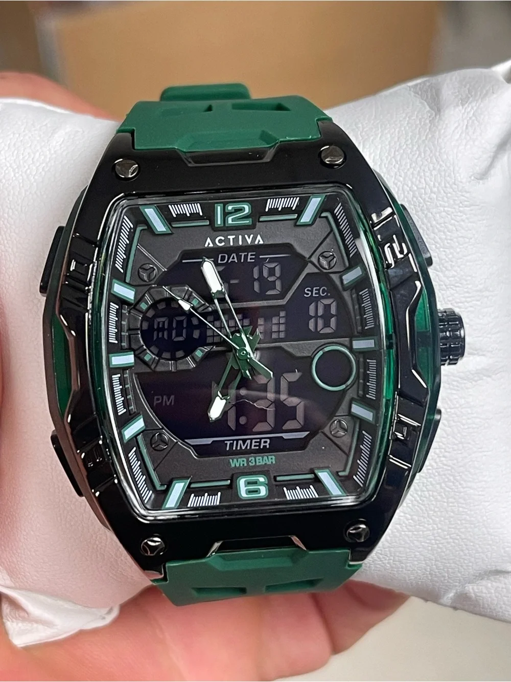 Actival Venzis X Invicta Analog Digital Men's Watch - 50mm. Army Green new